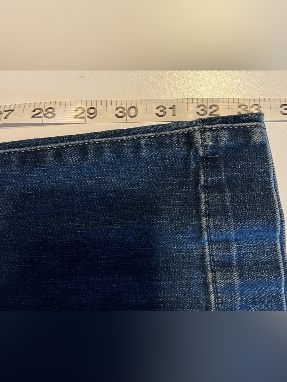 Women’s 7 For All Mankind Dojo Flare Jeans iclassic medium-dark wash size 26 - Picture 7 of 7